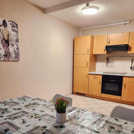 Sj Apartment Chemnitz Dış mekan fotoğraf